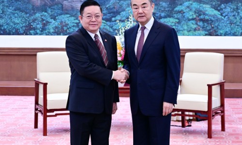 四个月宝宝反胃吐奶怎么回事-宝宝四个月恶心吐网 - 四个月宝宝反胃吐奶怎么回事,4个月宝宝吐奶怎么回事